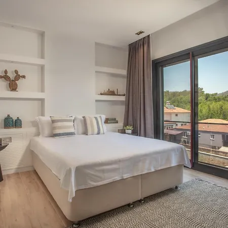빌라 Enclave Luxury,pool And Nature At 말마리스